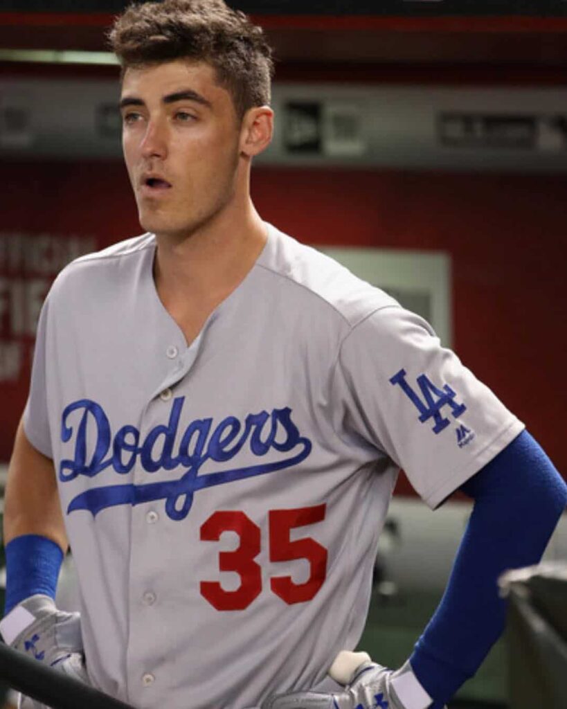 cody bellinger haircuts